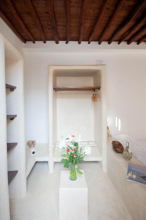 El Maati Riad Rabat